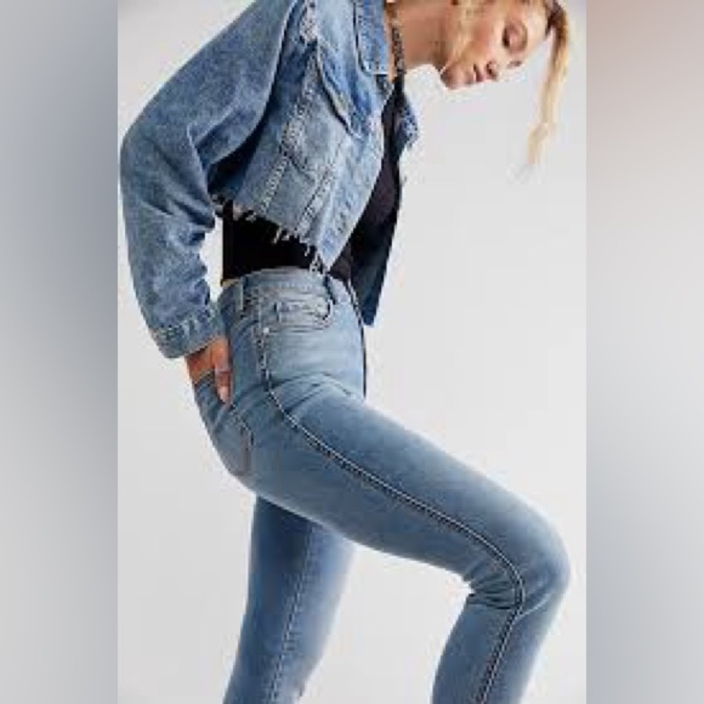 Free People High Rise Super Skinny Jeans Medium Wash Stretch Denim 26R